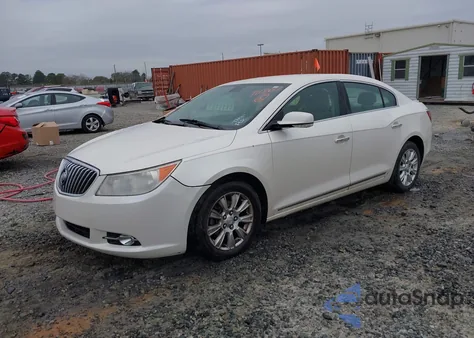 2013 Buick Lacrosse Leather Group z USA, uszkodzony, nr VIN 1G4GC5ERXDF278364